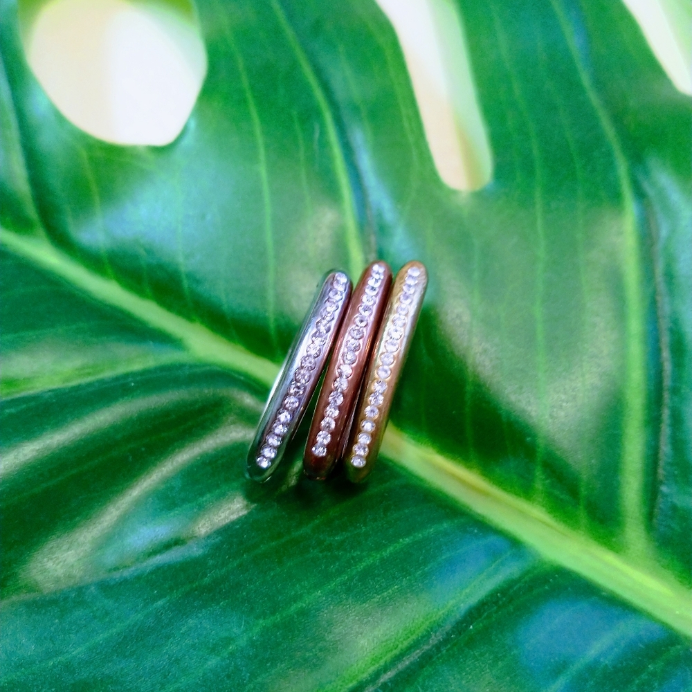 Rings - Picture 4 of 7